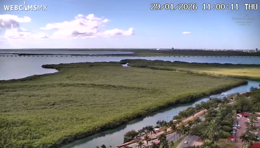  Cancun, Laguna de Nichupté Lagoon Lake & Hotel Zone (Zona Hotelera) Panaromic Live Cam - 