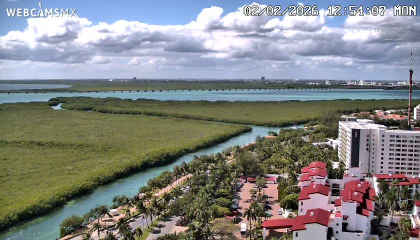  Cancun, Laguna de Nichupté Lagoon Lake & Hotel Zone (Zona Hotelera) Panaromic Live Cam - 