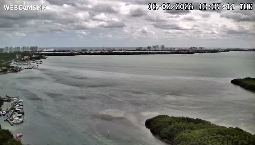  Cancun, Laguna de Nichupté Lagoon Lake & Hotel Zone (Zona Hotelera) Panaromic Live Cam - 