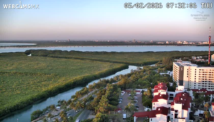  Cancun, Laguna de Nichupté Lagoon Lake & Hotel Zone (Zona Hotelera) Panaromic Live Cam - 