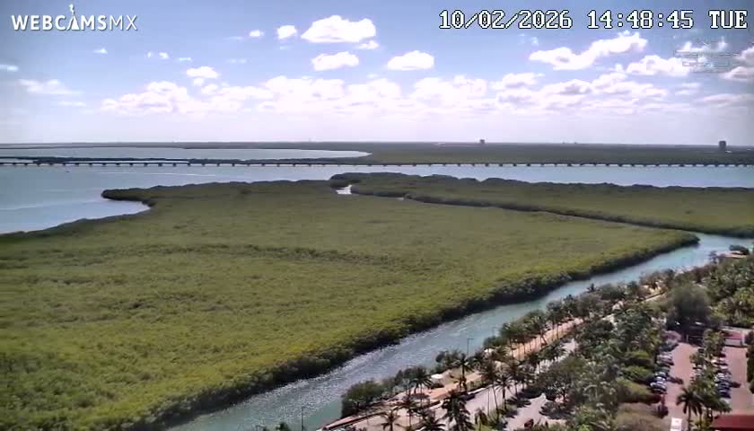  Cancun, Laguna de Nichupté Lagoon Lake & Hotel Zone (Zona Hotelera) Panaromic Live Cam - 