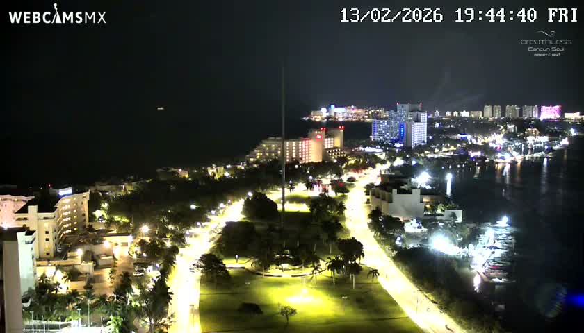  Cancun, Laguna de Nichupté Lagoon Lake & Hotel Zone (Zona Hotelera) Panaromic Live Cam - 