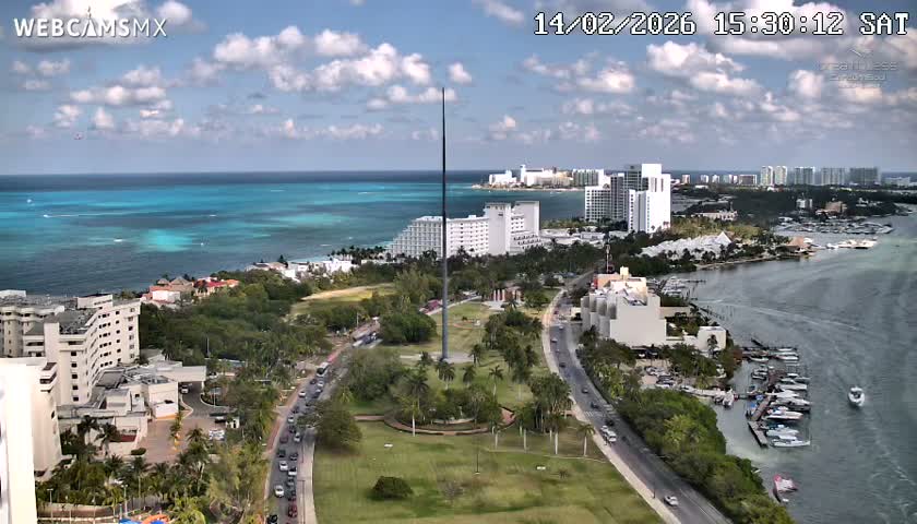  Cancun, Laguna de Nichupté Lagoon Lake & Hotel Zone (Zona Hotelera) Panaromic Live Cam - 