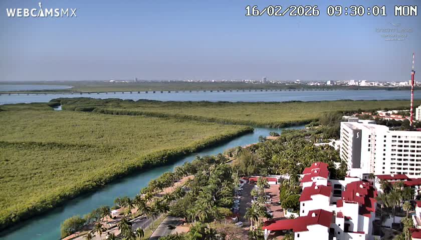  Cancun, Laguna de Nichupté Lagoon Lake & Hotel Zone (Zona Hotelera) Panaromic Live Cam - 