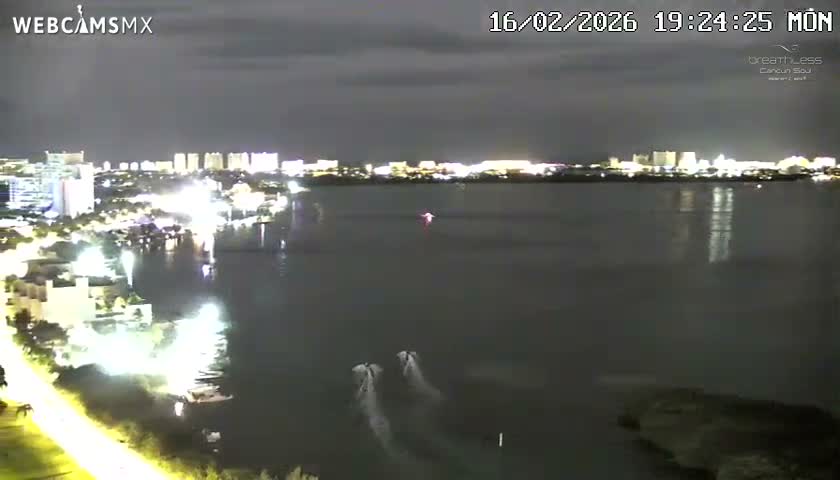  Cancun, Laguna de Nichupté Lagoon Lake & Hotel Zone (Zona Hotelera) Panaromic Live Cam - 