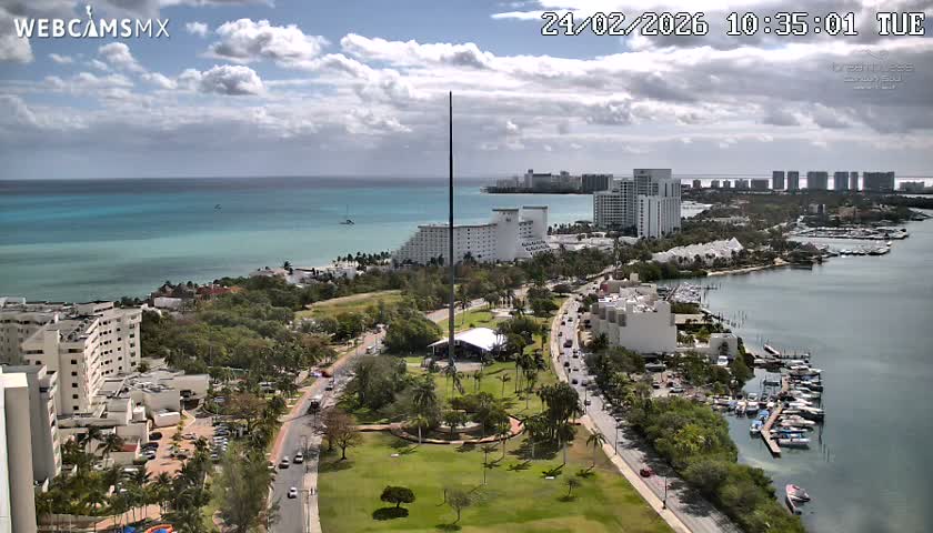  Cancun, Laguna de Nichupté Lagoon Lake & Hotel Zone (Zona Hotelera) Panaromic Live Cam - 