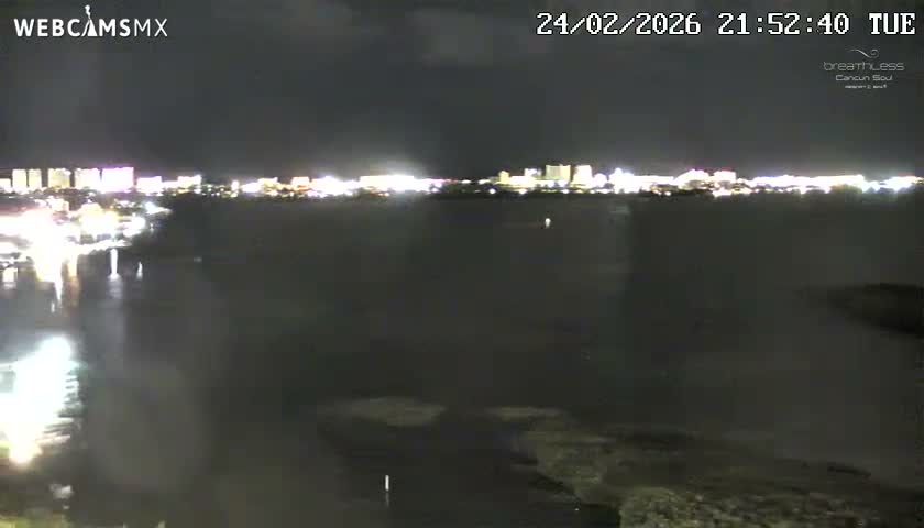  Cancun, Laguna de Nichupté Lagoon Lake & Hotel Zone (Zona Hotelera) Panaromic Live Cam - 