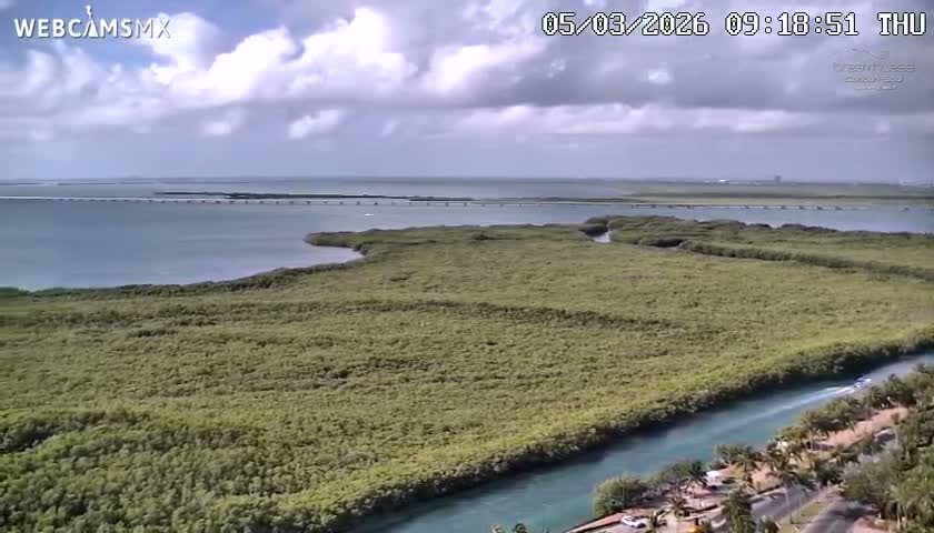  Cancun, Laguna de Nichupté Lagoon Lake & Hotel Zone (Zona Hotelera) Panaromic Live Cam - 
