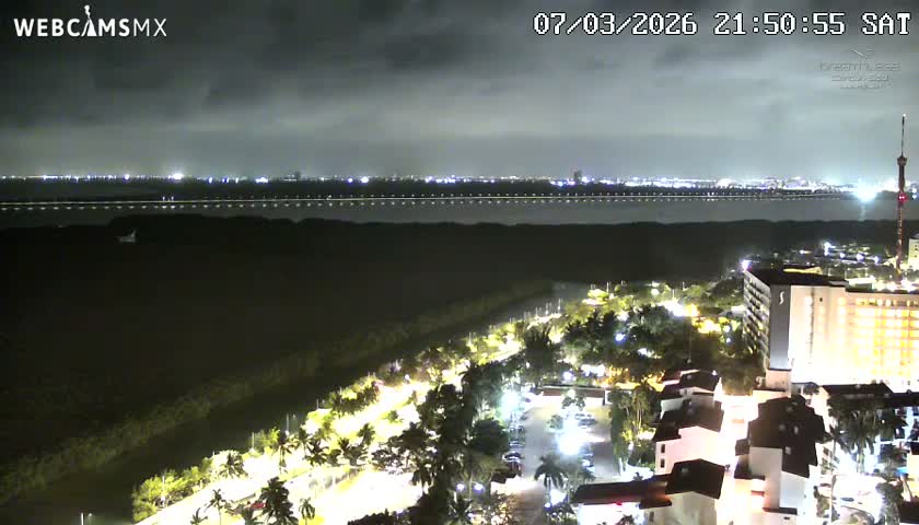  Cancun, Laguna de Nichupté Lagoon Lake & Hotel Zone (Zona Hotelera) Panaromic Live Cam - 