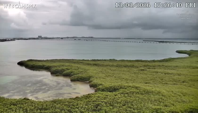  Cancun, Laguna de Nichupté Lagoon Lake & Hotel Zone (Zona Hotelera) Panaromic Live Cam - 