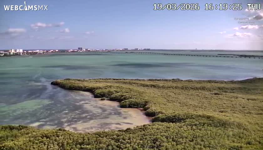  Cancun, Laguna de Nichupté Lagoon Lake & Hotel Zone (Zona Hotelera) Panaromic Live Cam - 