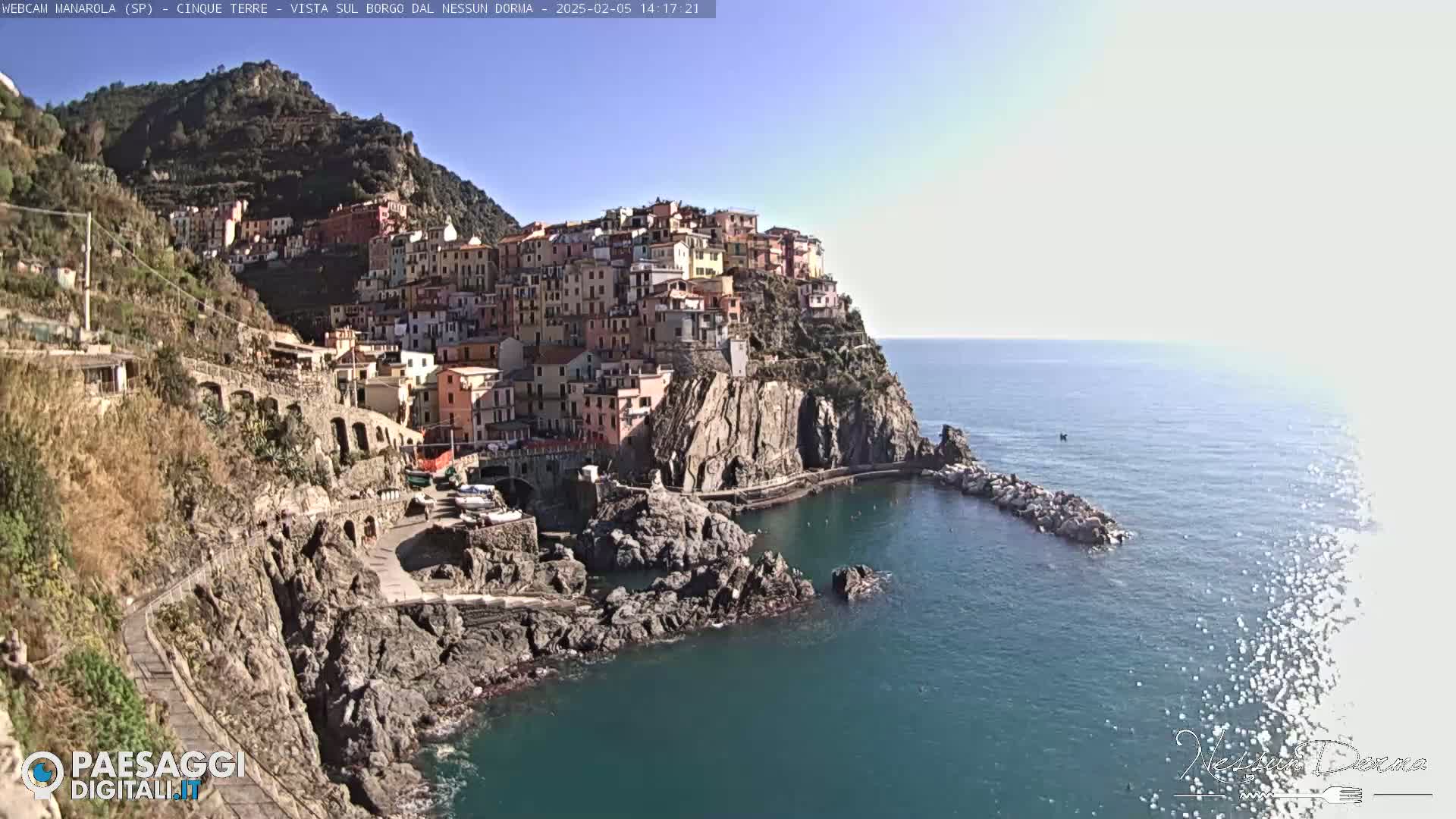 Manarola City Live Cam - La Spezia, Linguria, Italy