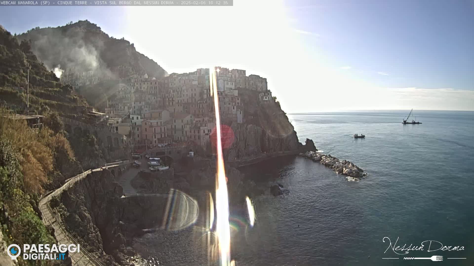 Manarola City Live Cam - La Spezia, Linguria, Italy