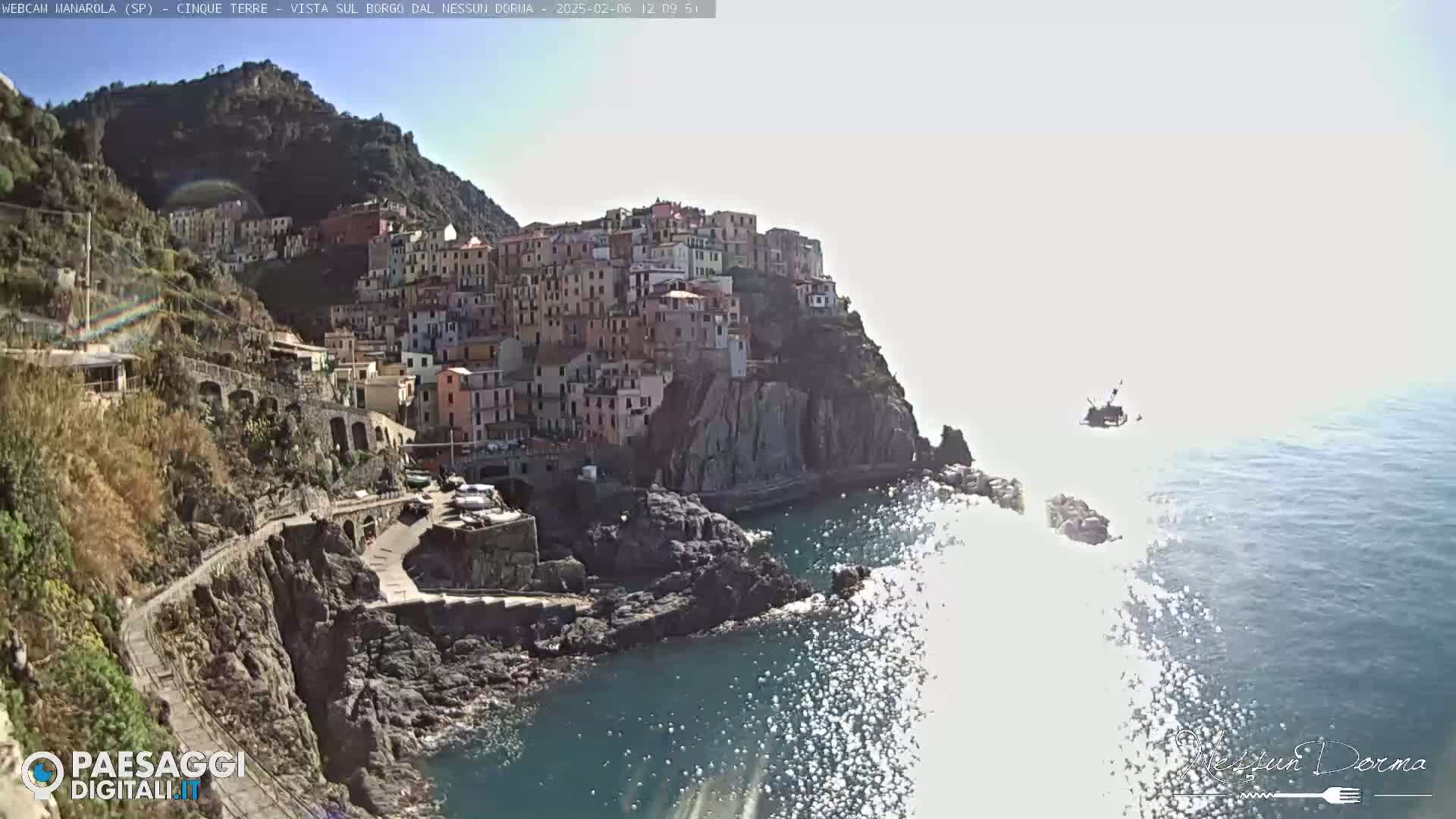 Manarola City Live Cam - La Spezia, Linguria, Italy