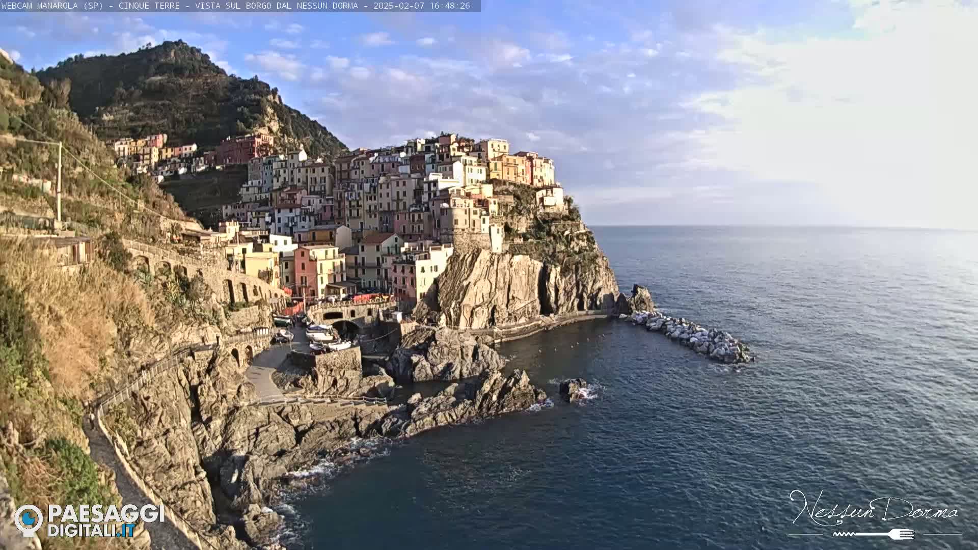 Manarola City Live Cam - La Spezia, Linguria, Italy