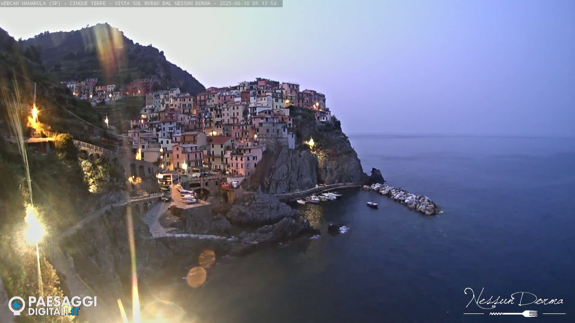 Manarola City Live Cam - La Spezia, Linguria, Italy