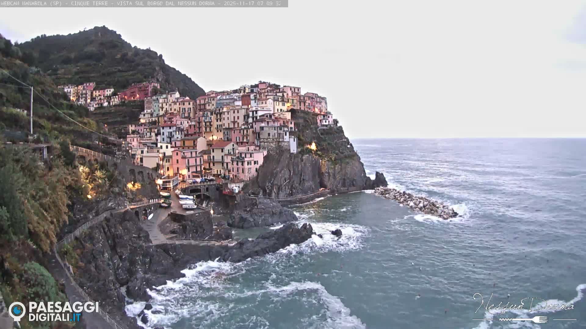 Cinque Terre, Manarola Village Live Cam - La Spezia, Linguria, Italy