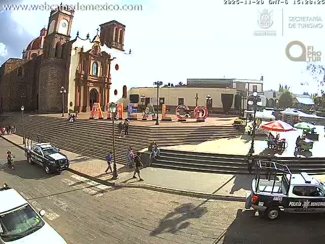 Amealco ,  Plaza Constitución (Constution Square) & Parroquia de Santa Maria Parish Live Cam - Centro, Amealco de Bonfil, Queretaro, Mexico