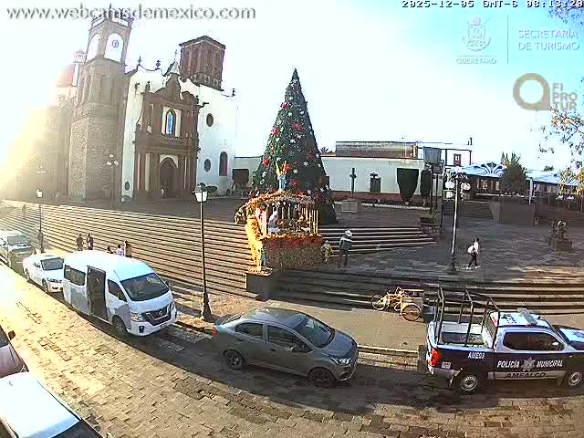 Amealco ,  Plaza Constitución (Constution Square) & Parroquia de Santa Maria Parish Live Cam - Centro, Amealco de Bonfil, Queretaro, Mexico