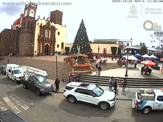 Amealco ,  Plaza Constitución (Constution Square) & Parroquia de Santa Maria Parish Live Cam - Centro, Amealco de Bonfil, Queretaro, Mexico
