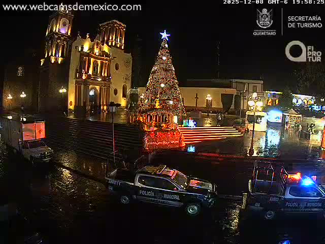 Amealco ,  Plaza Constitución (Constution Square) & Parroquia de Santa Maria Parish Live Cam - Centro, Amealco de Bonfil, Queretaro, Mexico