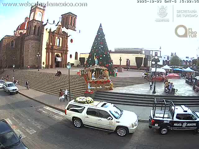 Amealco ,  Plaza Constitución (Constution Square) & Parroquia de Santa Maria Parish Live Cam - Centro, Amealco de Bonfil, Queretaro, Mexico