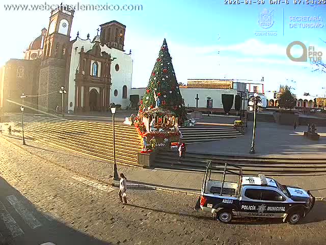 Amealco ,  Plaza Constitución (Constution Square) & Parroquia de Santa Maria Parish Live Cam - Centro, Amealco de Bonfil, Queretaro, Mexico