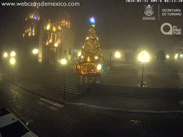 Amealco ,  Plaza Constitución (Constution Square) & Parroquia de Santa Maria Parish Live Cam - Centro, Amealco de Bonfil, Queretaro, Mexico