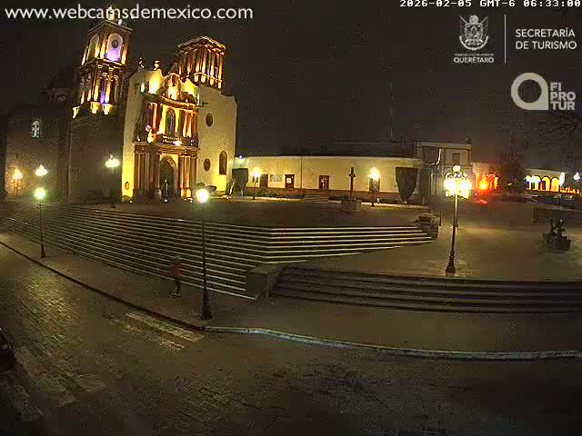Amealco ,  Plaza Constitución (Constution Square) & Parroquia de Santa Maria Parish Live Cam - Centro, Amealco de Bonfil, Queretaro, Mexico