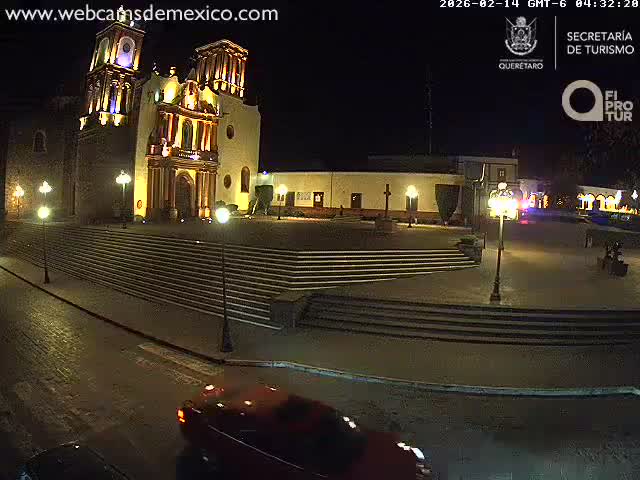 Amealco ,  Plaza Constitución (Constution Square) & Parroquia de Santa Maria Parish Live Cam - Centro, Amealco de Bonfil, Queretaro, Mexico