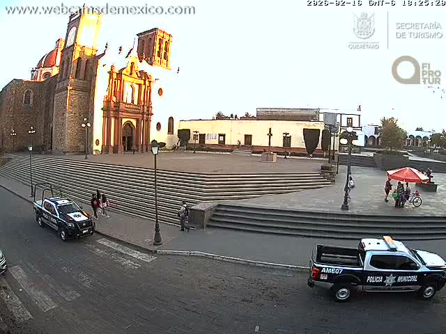 Amealco ,  Plaza Constitución (Constution Square) & Parroquia de Santa Maria Parish Live Cam - Centro, Amealco de Bonfil, Queretaro, Mexico