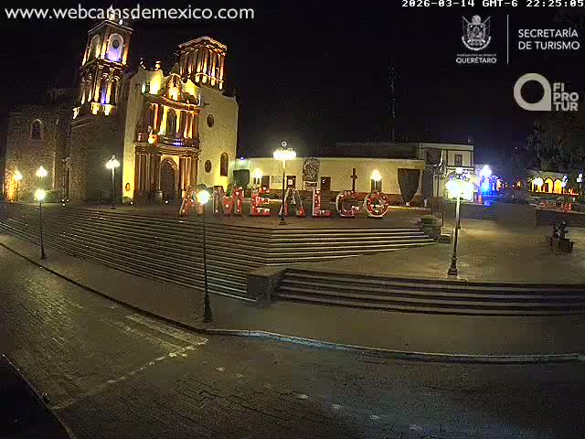 Amealco ,  Plaza Constitución (Constution Square) & Parroquia de Santa Maria Parish Live Cam - Centro, Amealco de Bonfil, Queretaro, Mexico