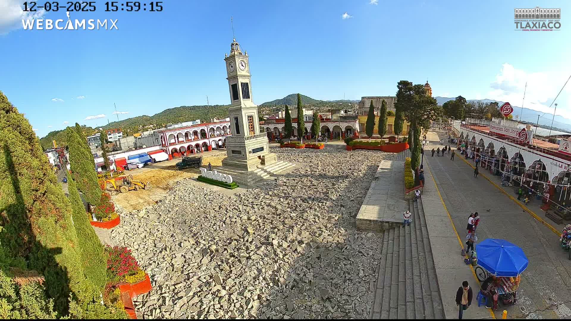 Oaxaca, Tlaxiaco City & Plind of Tlaxiaco Zocalo Live Cam - Centro, Heroica ciudad de Tlaxiaco, Oaxaca, Mexico