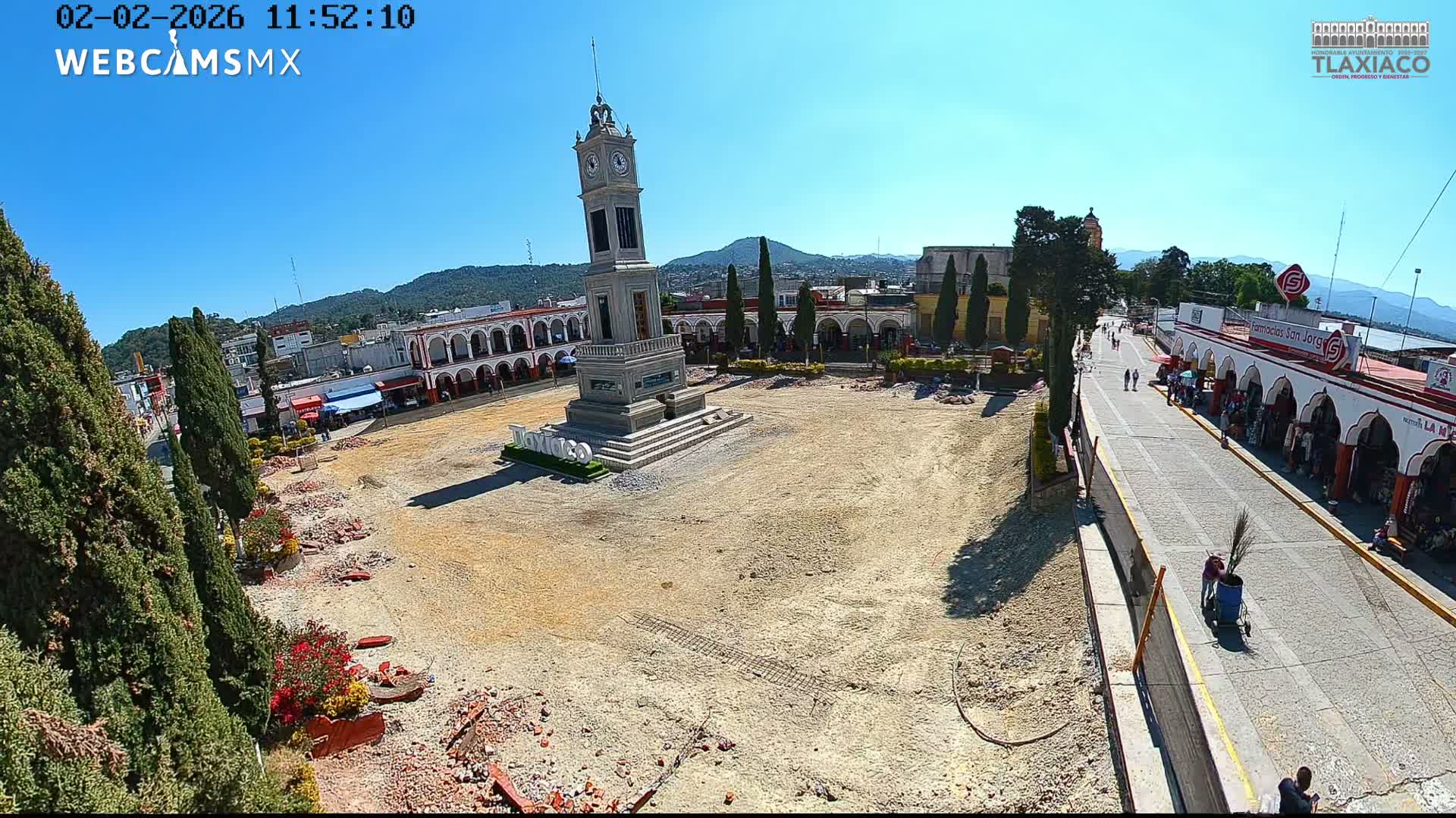 Oaxaca, Tlaxiaco City & Plind of Tlaxiaco Zocalo Live Cam - Centro, Heroica ciudad de Tlaxiaco, Oaxaca, Mexico