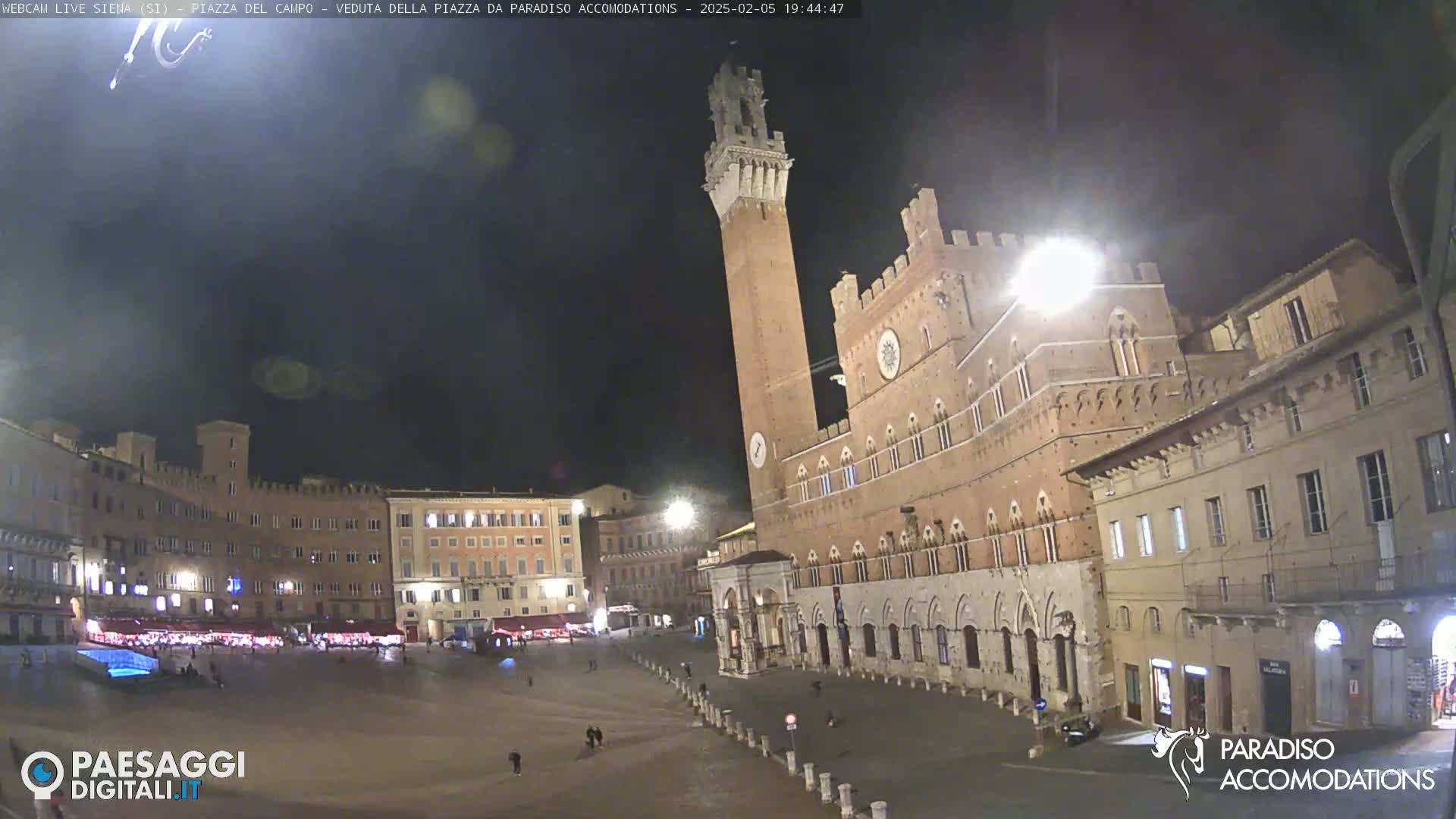 Siena , Piazza del Campo II Square Live Cam - Tuscany, Italy