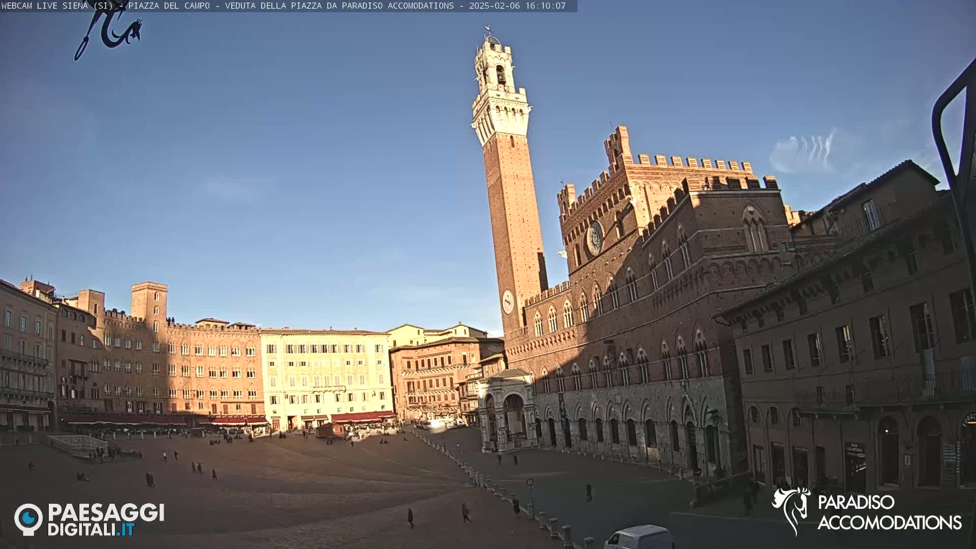  Siena , Piazza del Campo II Square Live Cam - Tuscany, Italy