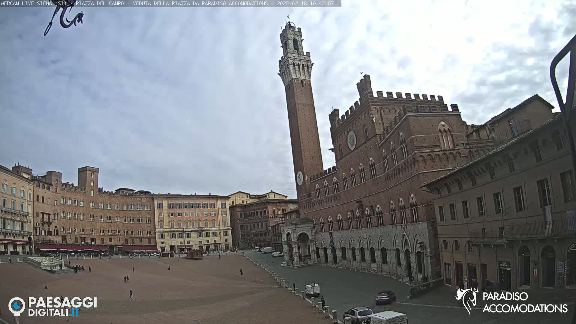  Siena , Piazza del Campo II Square Live Cam - Tuscany, Italy