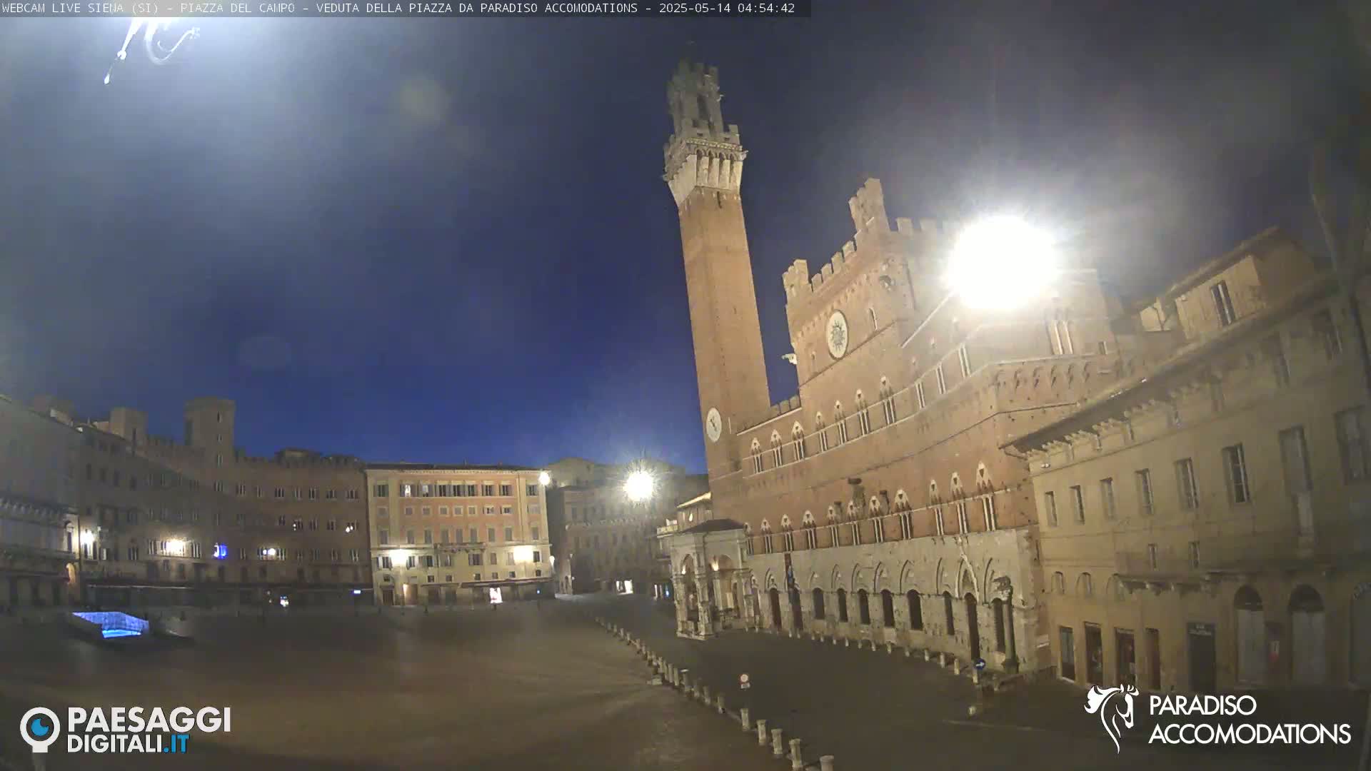  Siena , Piazza del Campo II Square Live Cam - Tuscany, Italy