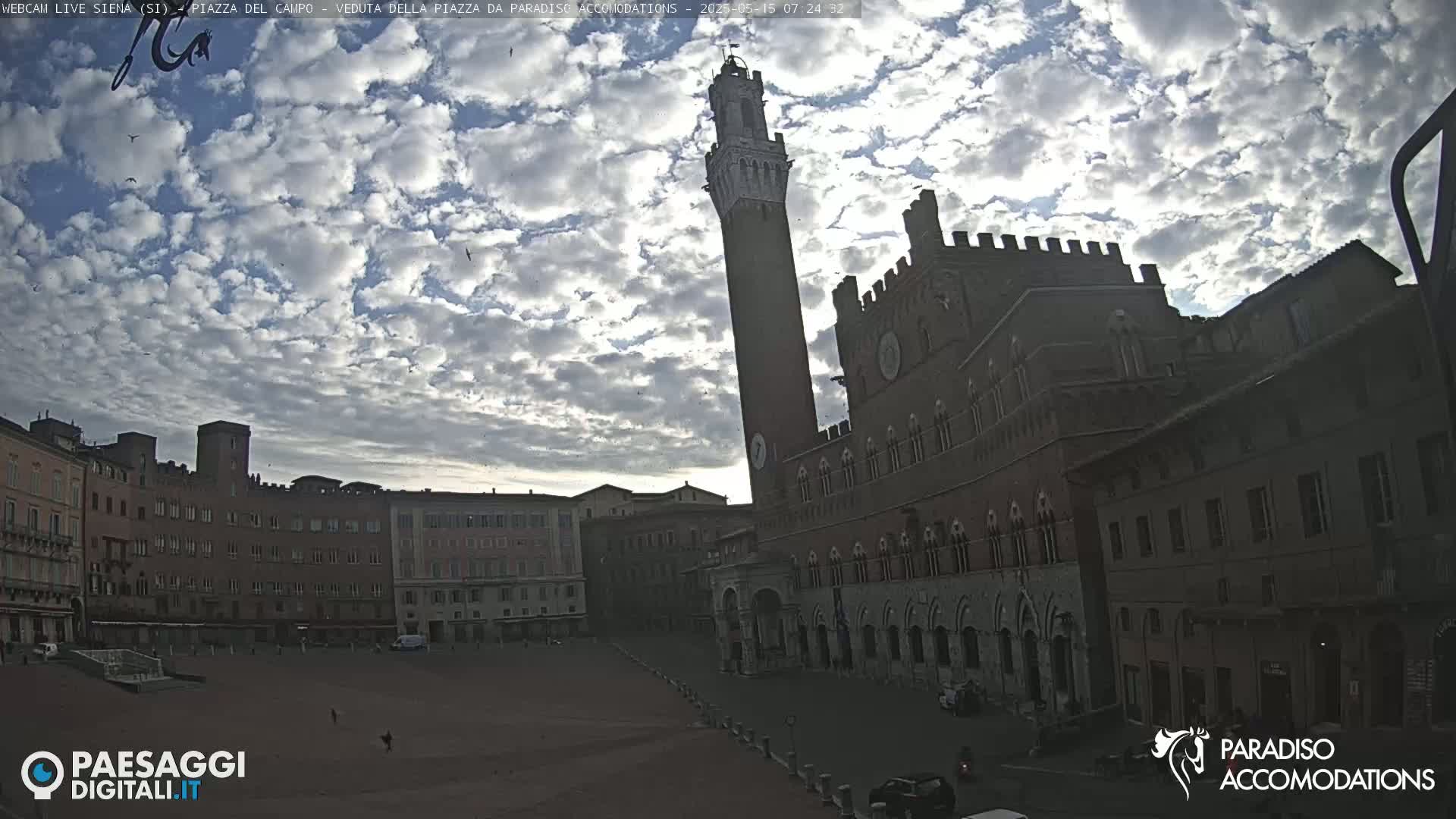  Siena , Piazza del Campo II Square Live Cam - Tuscany, Italy