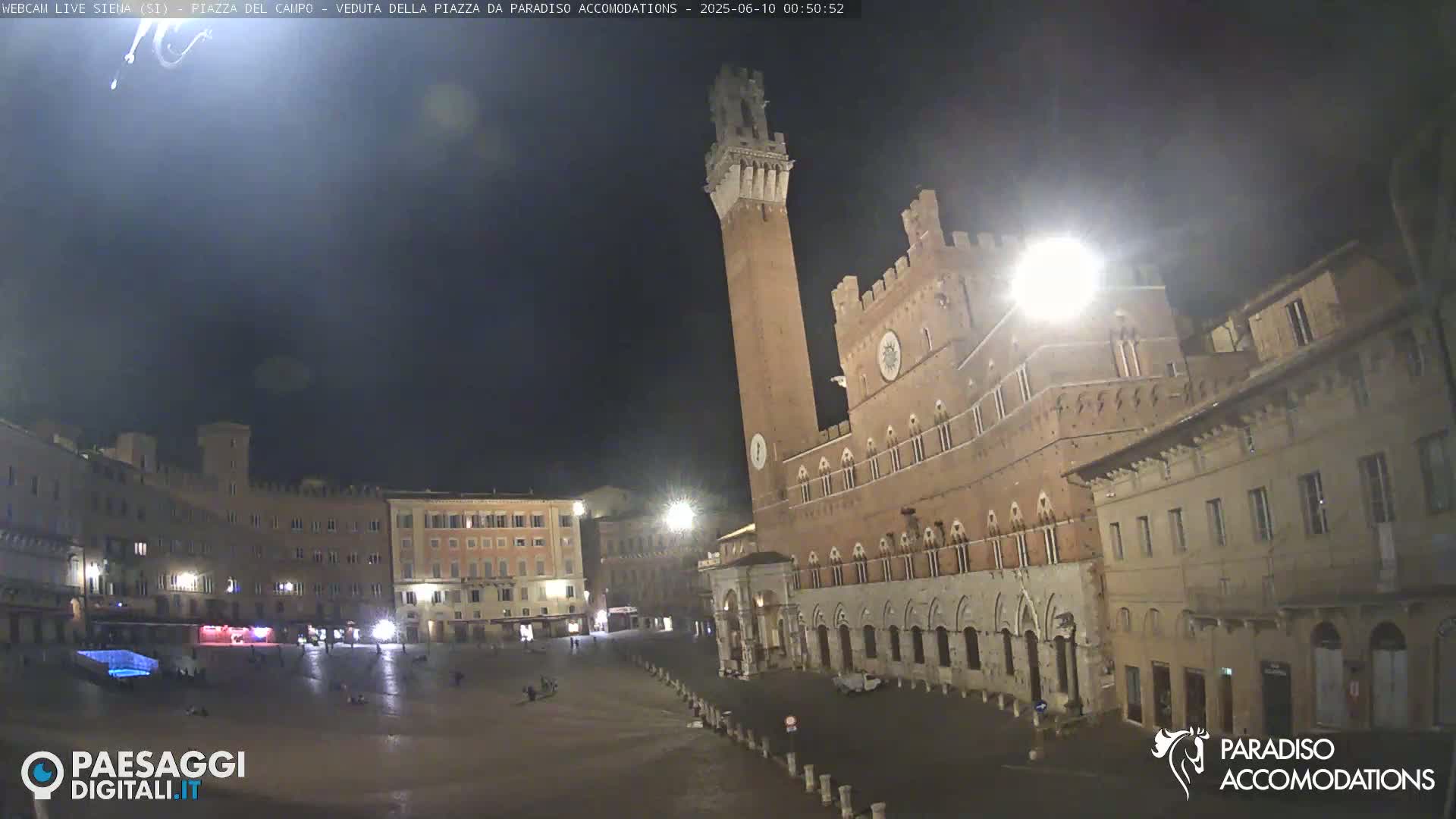  Siena , Piazza del Campo II Square Live Cam - Tuscany, Italy