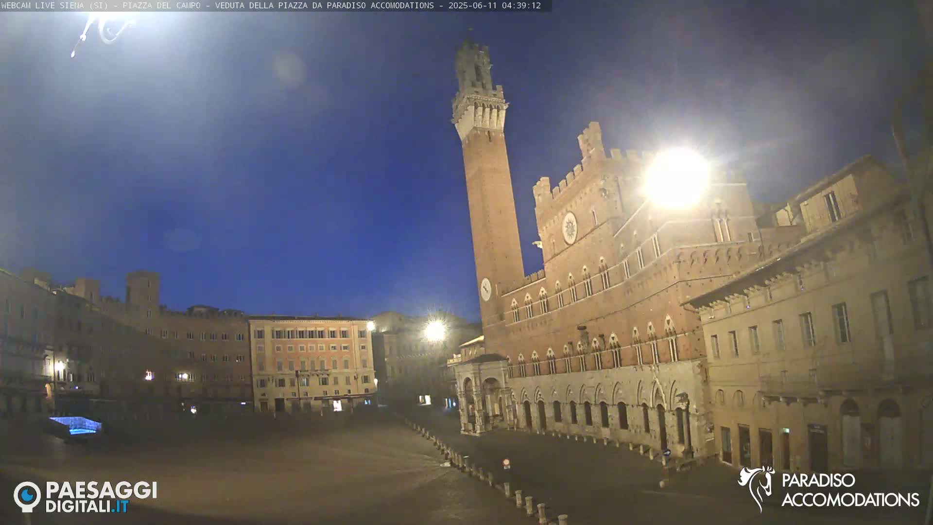  Siena , Piazza del Campo II Square Live Cam - Tuscany, Italy