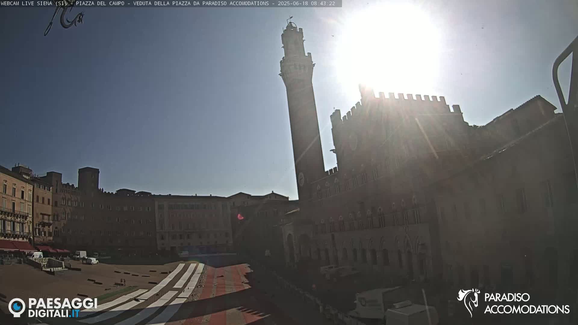 Siena , Piazza del Campo II Square Live Cam - Tuscany, Italy