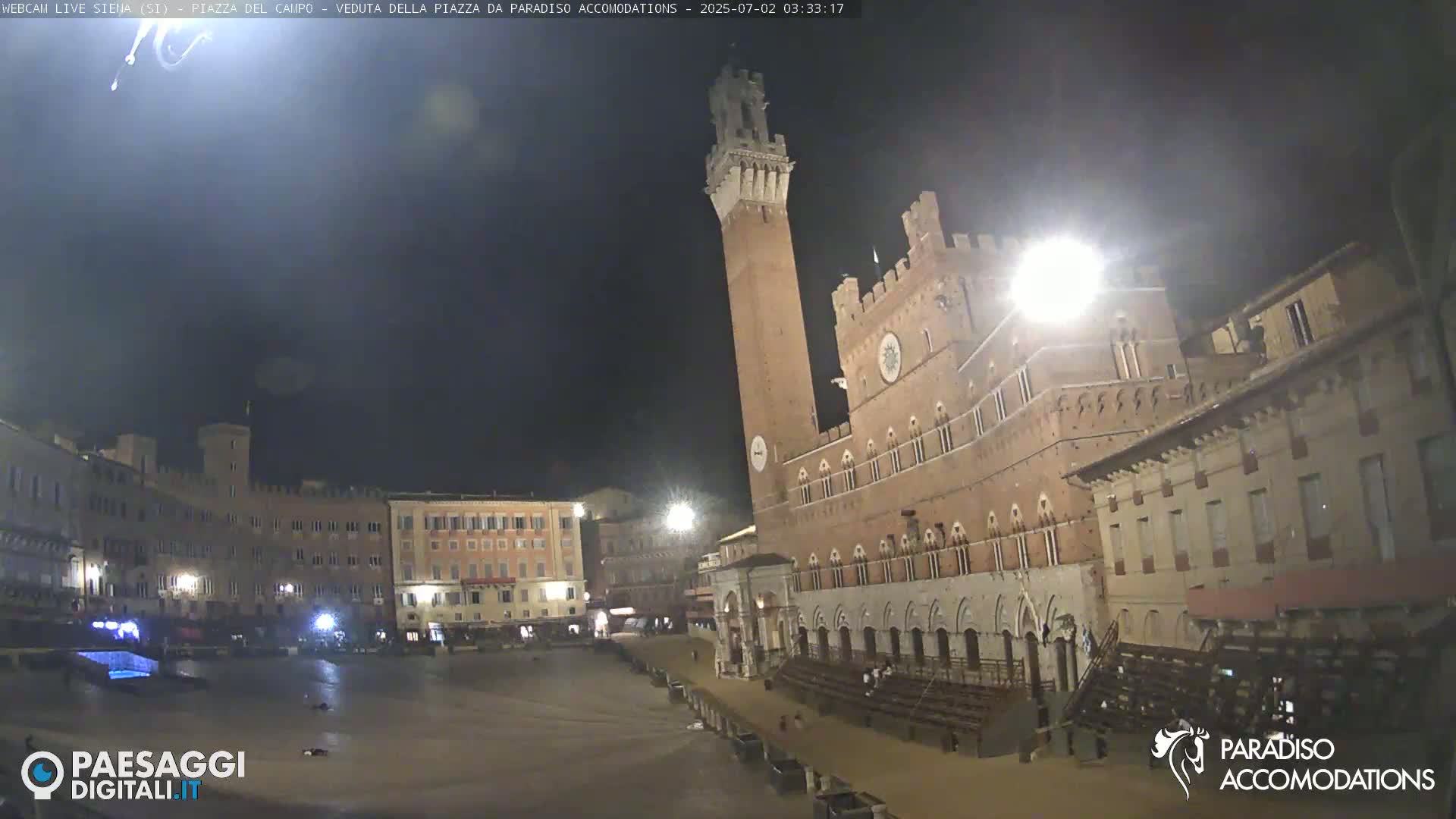 Siena , Piazza del Campo II Square Live Cam - Tuscany, Italy