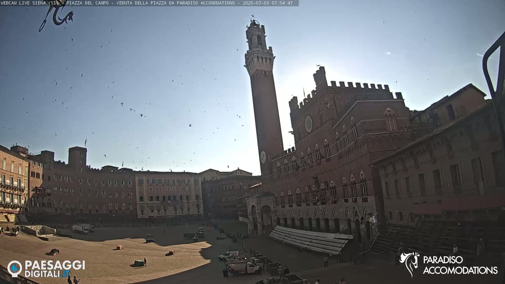 Siena , Piazza del Campo II Square Live Cam - Tuscany, Italy