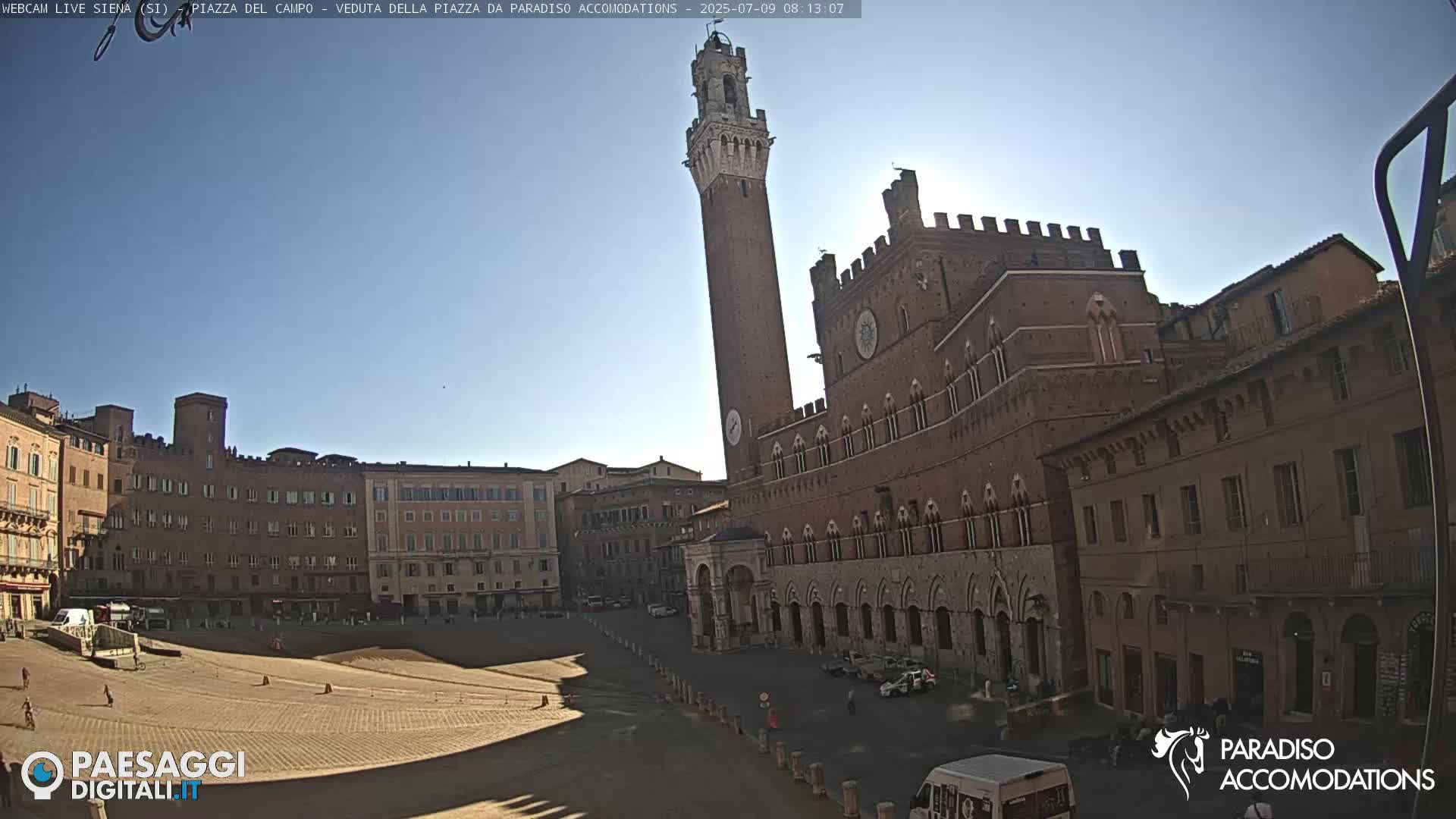 Siena , Piazza del Campo II Square Live Cam - Tuscany, Italy