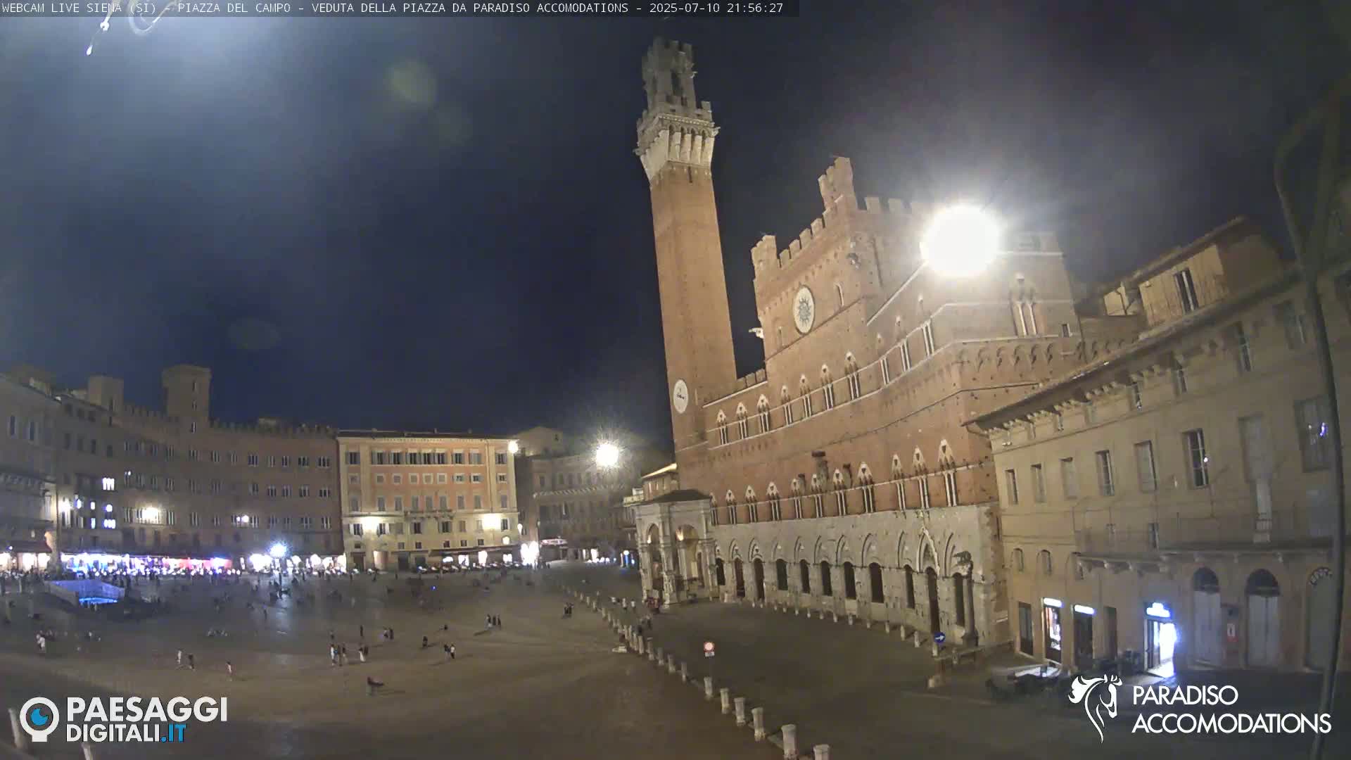 Siena , Piazza del Campo II Square Live Cam - Tuscany, Italy