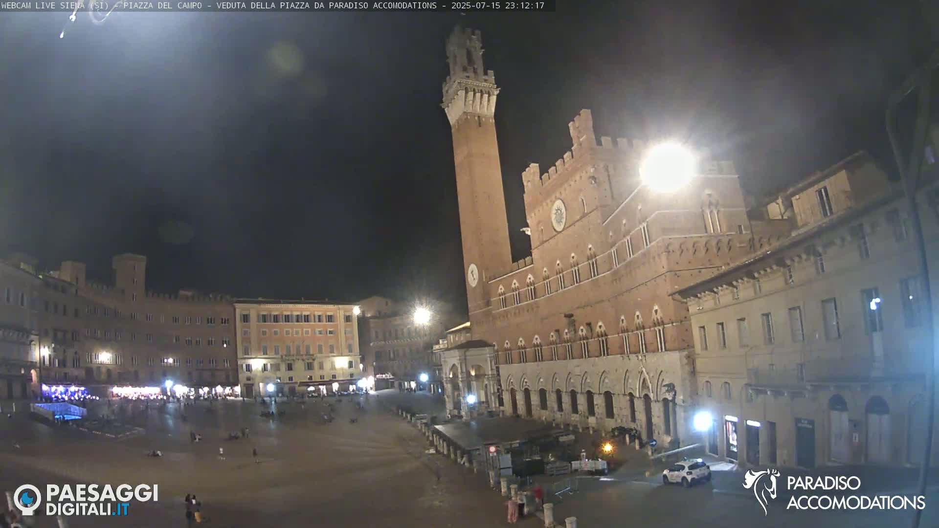 Siena , Piazza del Campo II Square Live Cam - Tuscany, Italy