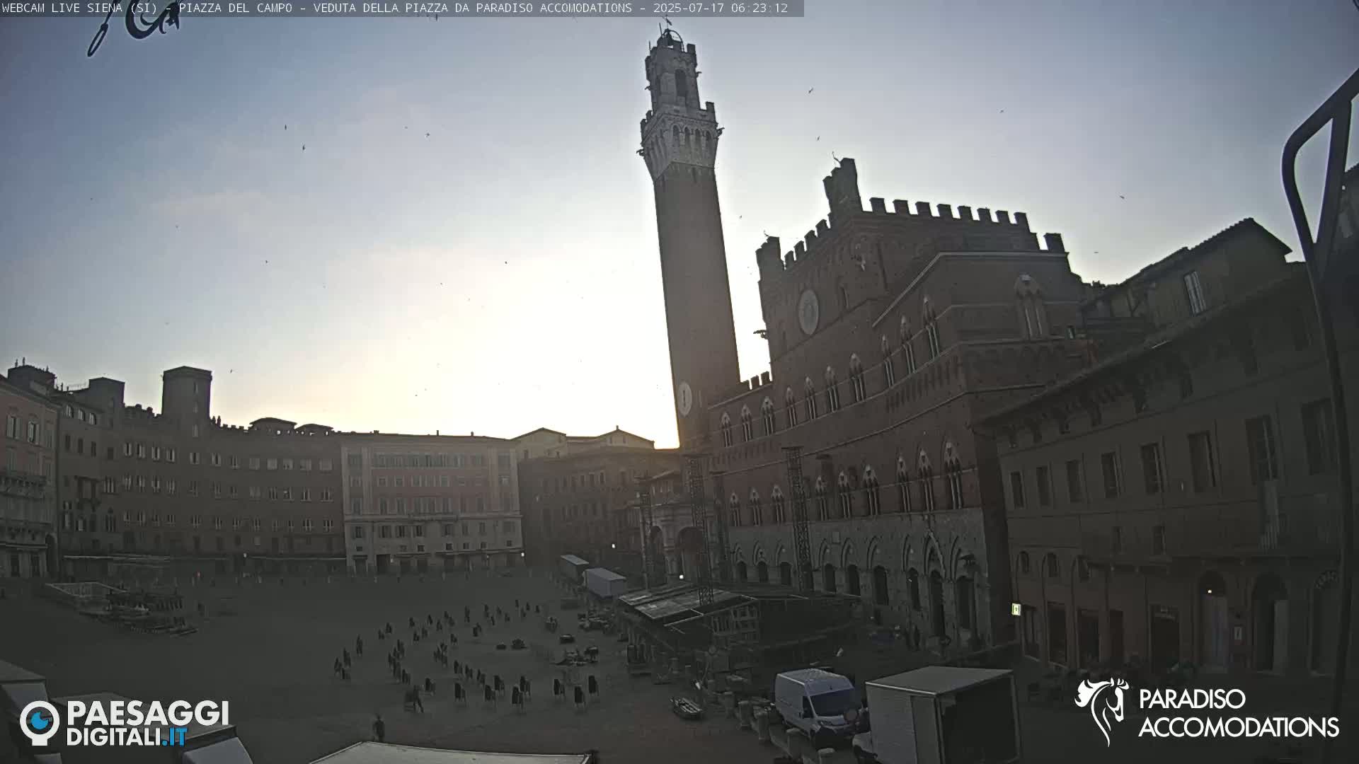 Siena , Piazza del Campo II Square Live Cam - Tuscany, Italy