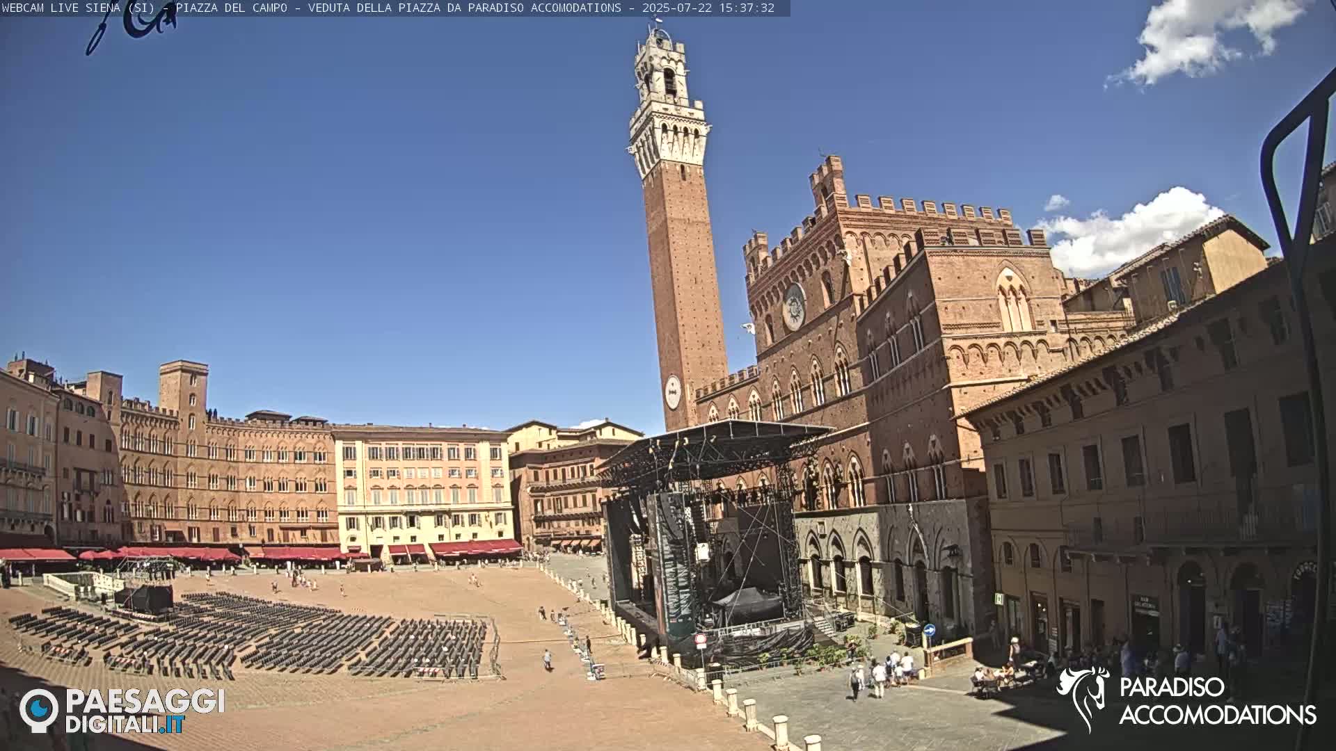 Siena , Piazza del Campo II Square Live Cam - Tuscany, Italy