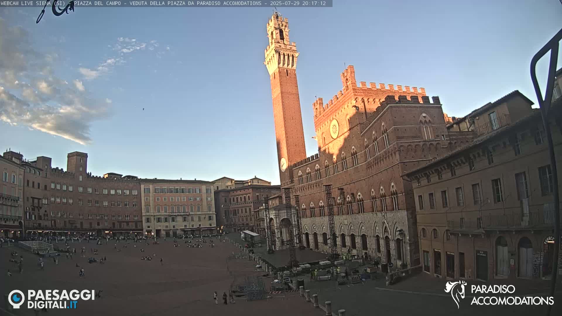 Siena , Piazza del Campo II Square Live Cam - Tuscany, Italy